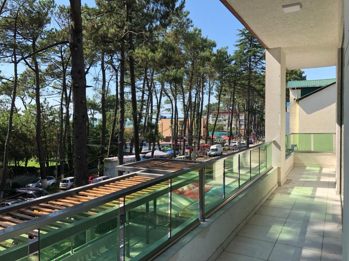Magnetiti Hotel Ureki Exterior photo